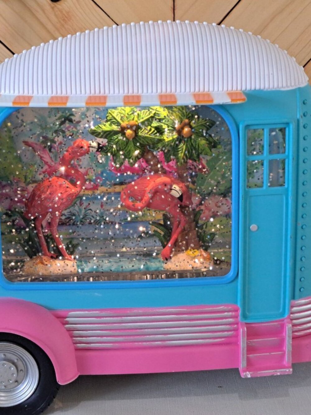 Cracker Barrel Camper Flamingo Glitter Globe Palm Tree Lights Motion - Picture 6 of 15